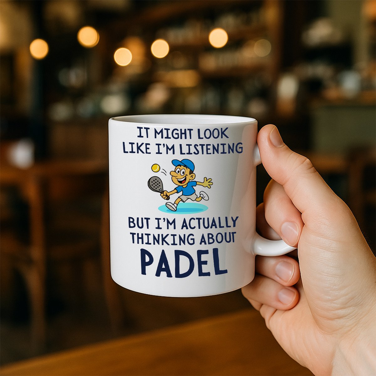 Grappige Padel Mok – "Het Lijkt Misschien Dat Ik Luister" Quote Koffiebeker voor Padel Fans