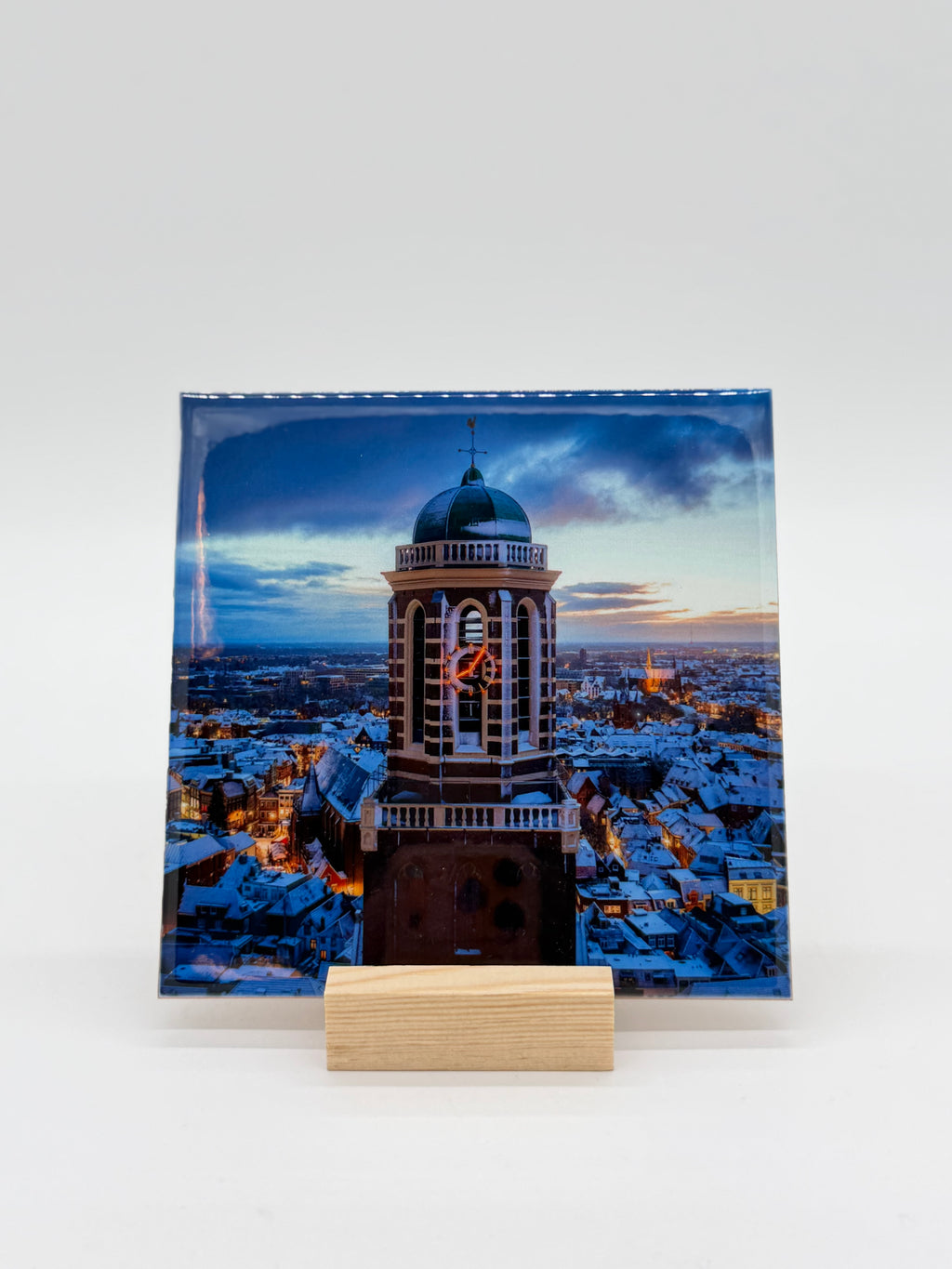 "Peperbus in de sneeuw' tegel (15x15 CM)